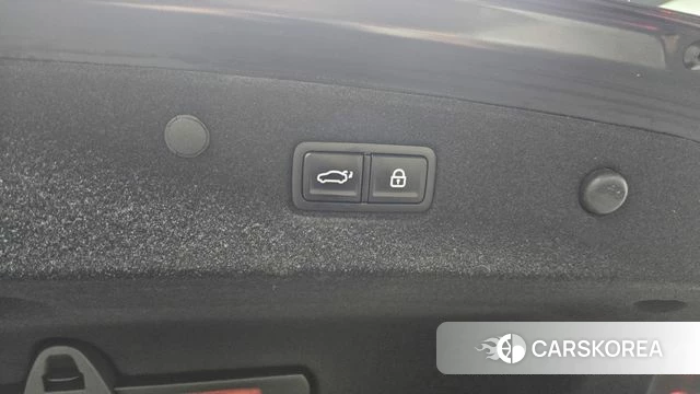 Kia K8 Hybrid 2022 Черный из Кореи, фото 6