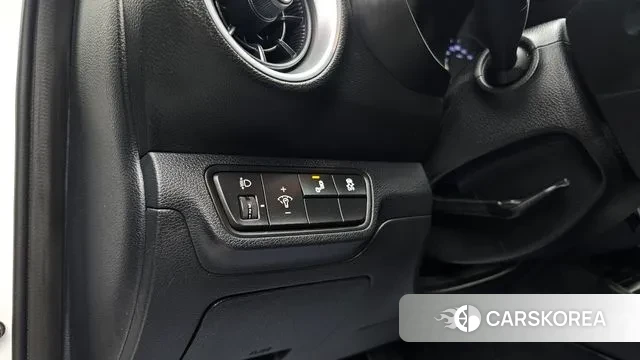 Kia The New K3 2nd generation 2021 Белый из Кореи, фото 6