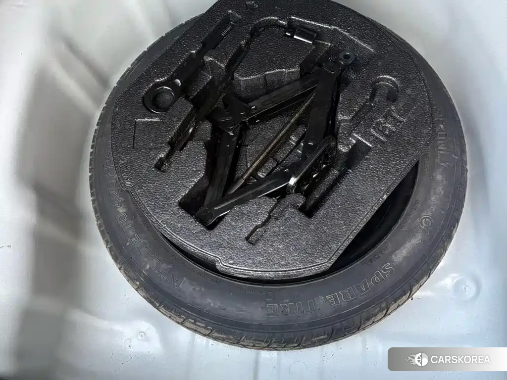 Kia K3 2024 Белый из Китая, фото 6