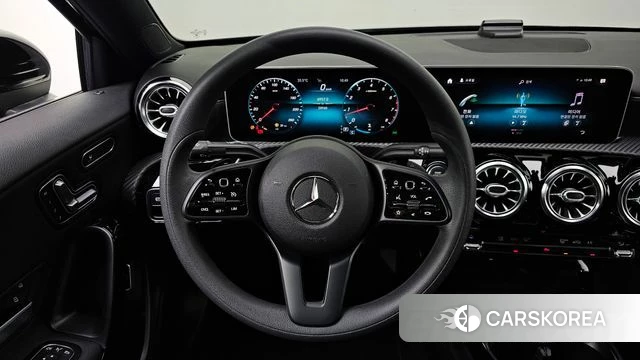 Mercedes-Benz A-Class W177 2020 Черный из Кореи, фото 6