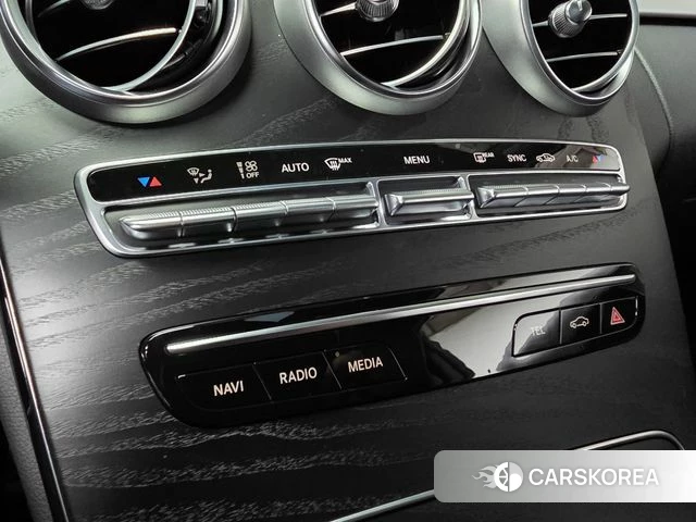 Mercedes-Benz C-Class W205 2023 Черный из Кореи, фото 6