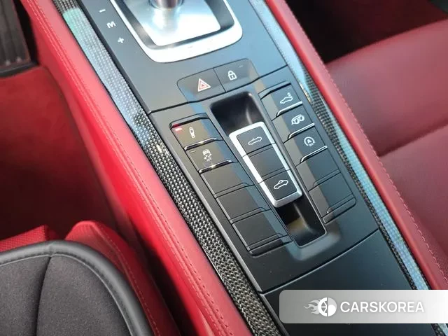 Porsche 718 Boxster 2024 Серебристо-серый из Кореи, фото 6