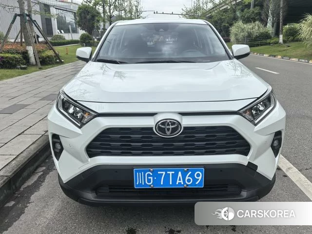 Toyota RAV4 Rongfang 2024 Белый из Китая, фото 6