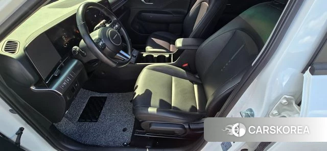 Hyundai Kona (SX2) 2023 Белый из Кореи, фото 6