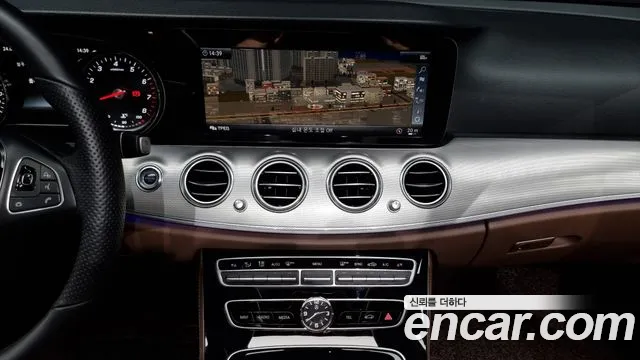 Mercedes-Benz E-Class W213 id 2717023 из Кореи 6