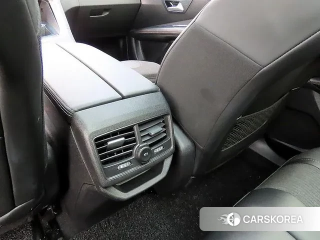 Peugeot 3008 second generation 2020 Черный из Кореи, фото 6