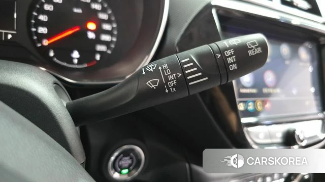 Chevrolet (GM Daewoo) Trailblazer 2023 Серебристо-серый из Кореи, фото 6