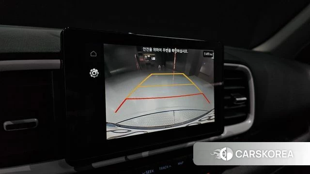 Hyundai Venue 2022 Серебристо-серый из Кореи, фото 6