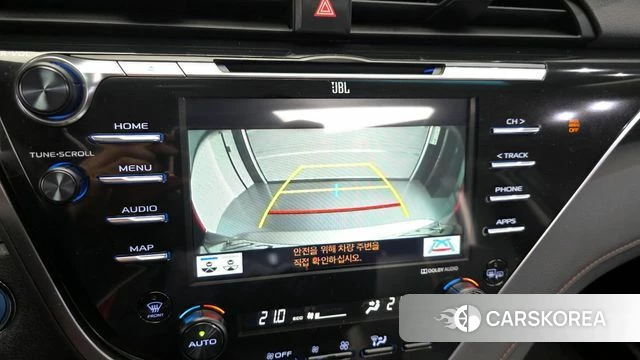 Toyota Camry (XV70) 2018 Жемчужный цвет из Кореи, фото 6