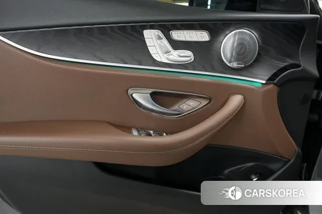 Mercedes-Benz E-Class W213 2020 Серый из Кореи, фото 6