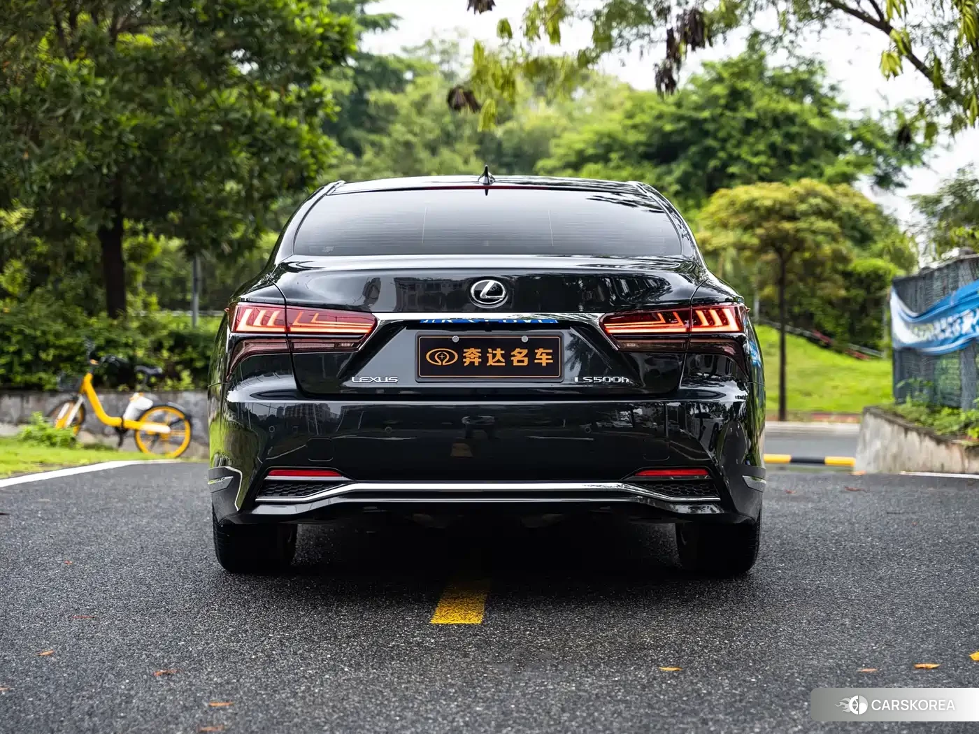 Lexus LS 2023 Черный из Китая, фото 6