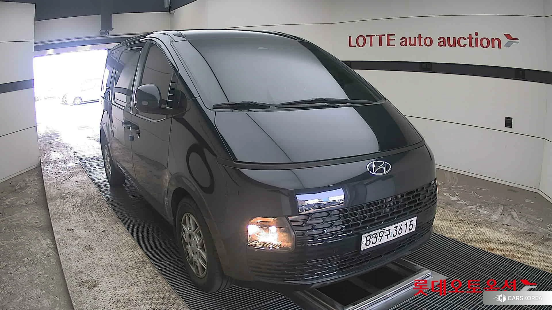 Hyundai Staria 2023 Другое из Кореи, фото 6