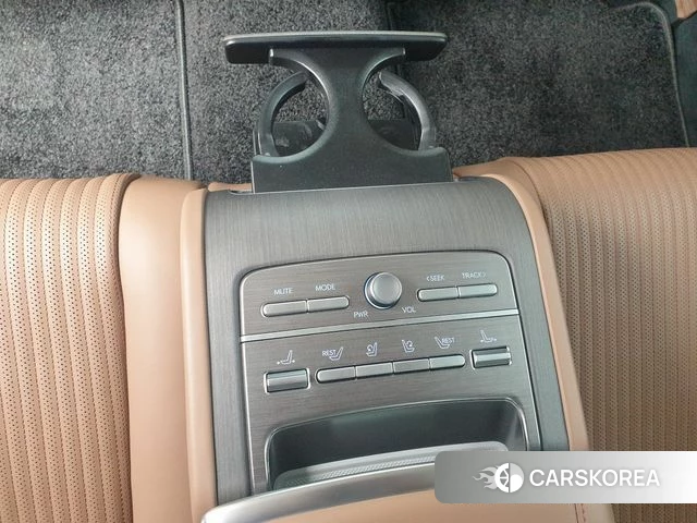 Hyundai Grandeur (GN7) 2023 Белый из Кореи, фото 6