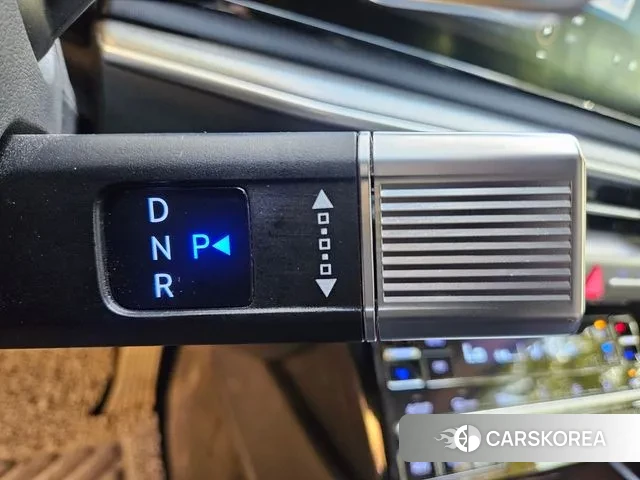 Hyundai Grandeur Hybrid (GN7) 2023 Черный из Кореи, фото 6