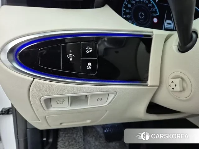 Genesis Electrified GV70 2022 Белый из Кореи, фото 6