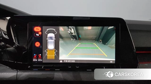 Volkswagen Golf 8th Generation 2023 Белый из Кореи, фото 6