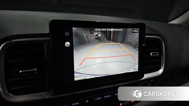 Hyundai Venue 2021 Белый из Кореи, фото 6