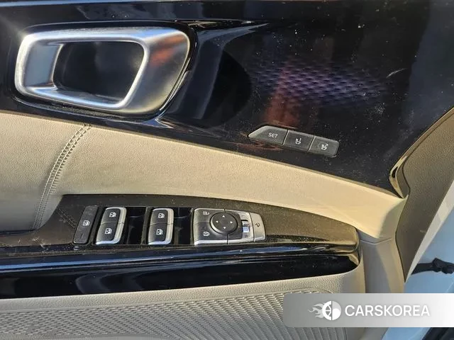 Kia Carnival 4th generation 2023 Белый из Кореи, фото 6