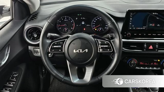 Kia The New K3 2nd generation 2022 Белый из Кореи, фото 6