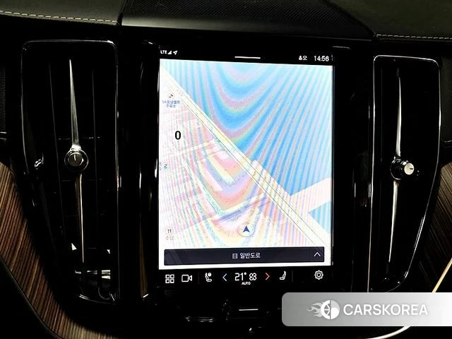 Volvo XC60 second Generation 2021 Серый из Кореи, фото 6