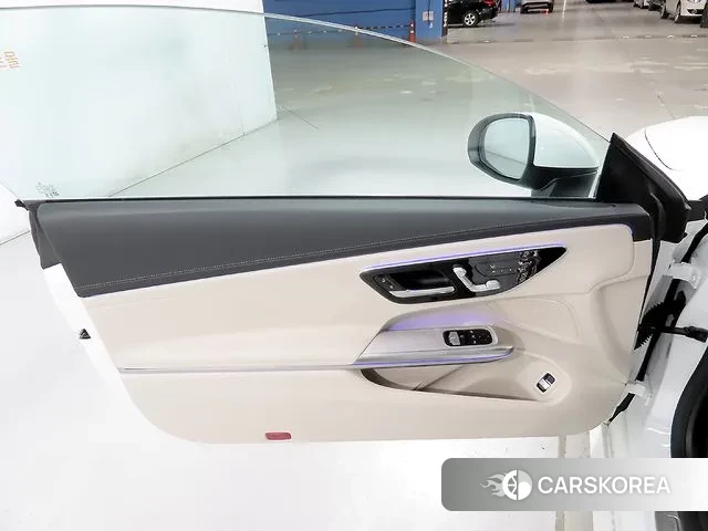 Mercedes-Benz CLE-Class C236 2025 Белый из Кореи, фото 6