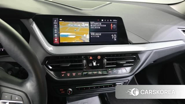 BMW 1 Series (F40) 2021 Белый из Кореи, фото 6