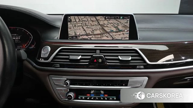 BMW 7 Series (G11) 2021 Черный из Кореи, фото 6