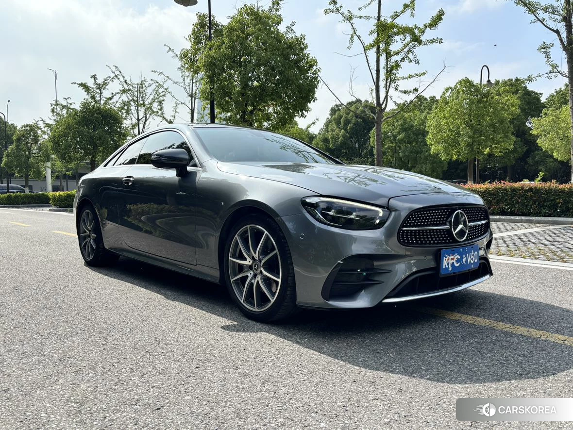 Mercedes-Benz E-class (imported) 2020 Серебристо-серый из Китая, фото 6