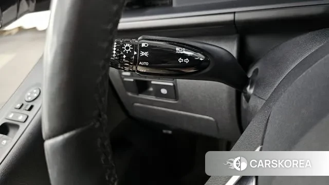 Hyundai Staria 2022 Белый из Кореи, фото 6