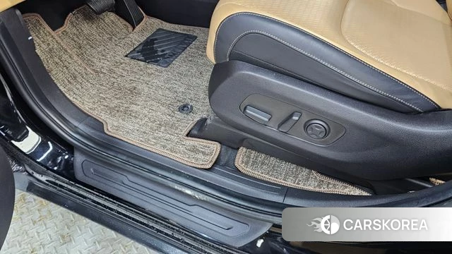 Kia Carnival 4th generation 2023 Черный из Кореи, фото 6