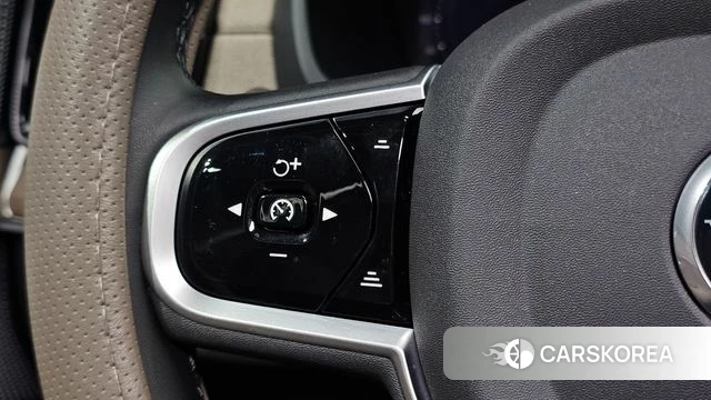 Volvo XC90 second Generation 2026 Белый из Кореи, фото 6