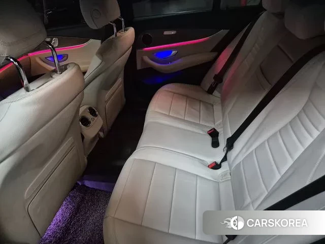 Mercedes-Benz E-Class W213 2021 Белый из Кореи, фото 6