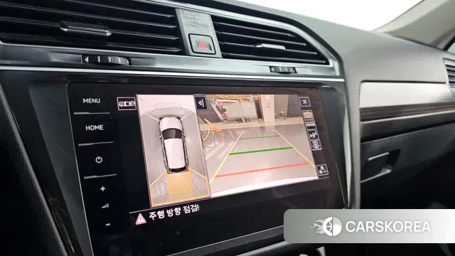 Volkswagen Tiguan Allspace 2022 Белый из Кореи, фото 6