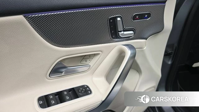 Mercedes-Benz A-Class W177 2021 Серый из Кореи, фото 6