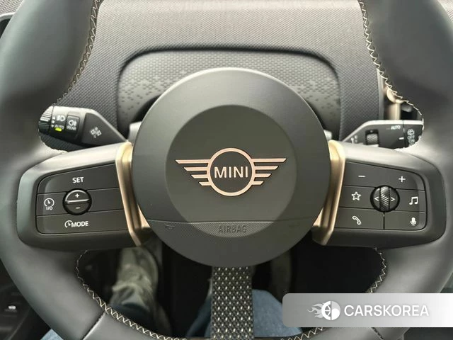 Mini Cooper S Countryman 3rd Generation 2025 Серебряный из Кореи, фото 6