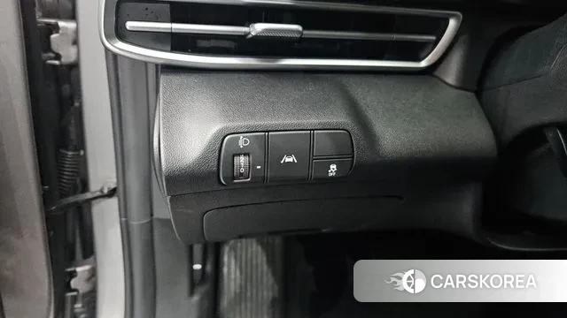 Hyundai Avante (CN7) 2021 Серебристо-серый из Кореи, фото 6