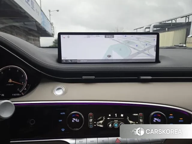 Genesis GV70 2021 Черный из Кореи, фото 6