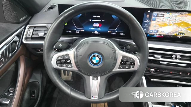 BMW i4 2023 Белый из Кореи, фото 6