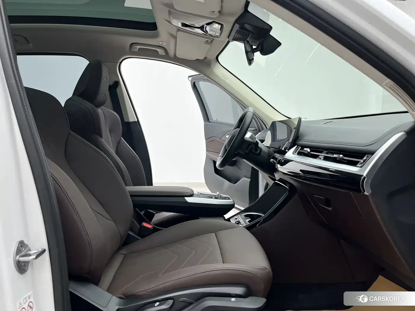 BMW X1 2024 Белый из Китая, фото 6