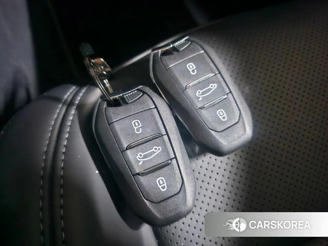 Peugeot 408 2025 Черный из Кореи, фото 6