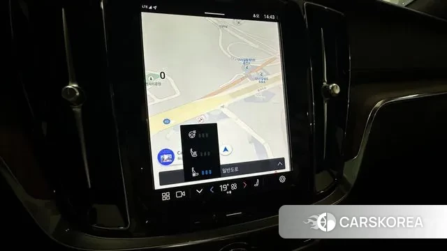 Volvo V60 Cross-Country 2nd Generation 2023 Черный из Кореи, фото 6