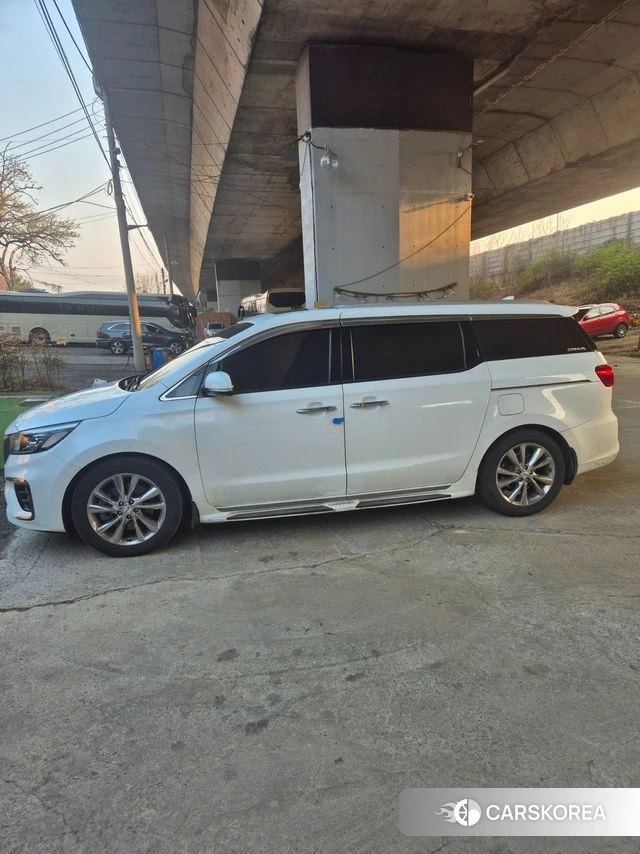 Kia The New Carnival 2019 Белый из Кореи, фото 6