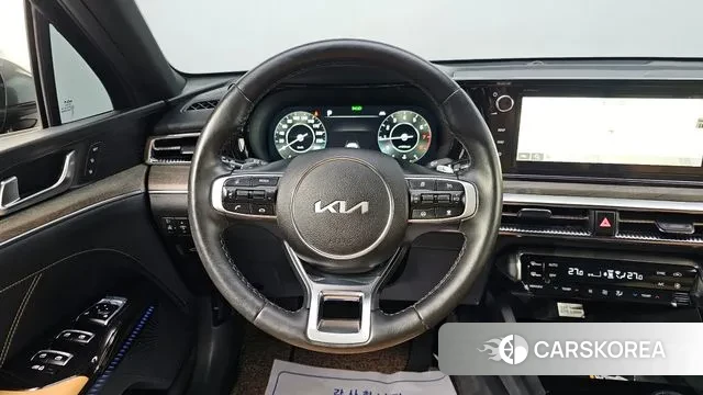 Kia K5 3rd generation 2023 Серый из Кореи, фото 6