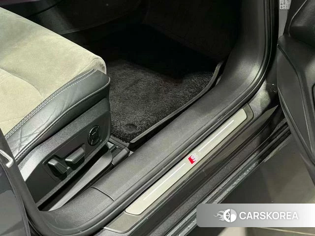 Audi A6L 2022 Темно-серый из Китая, фото 6