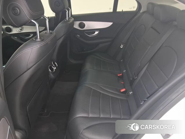 Mercedes-Benz C-Class W205 2018 Белый из Кореи, фото 6