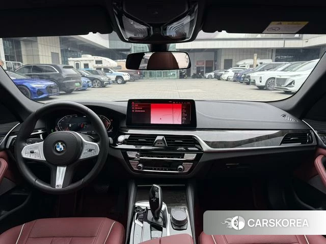 BMW 5 series 2023 Белый из Китая, фото 6