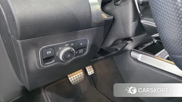 Mercedes-Benz GLB-Class X247 2022 Синий из Кореи, фото 6