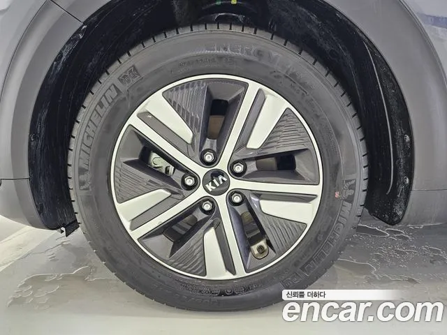 Kia The New Niro id 2706651 из Кореи 6