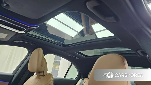 Mercedes-Benz E-Class W214 2025 Белый из Кореи, фото 6