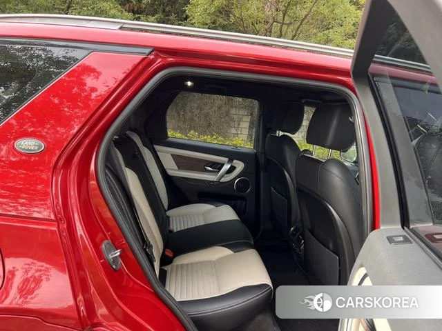 Land Rover Discover sports 2020 Красный из Китая, фото 6